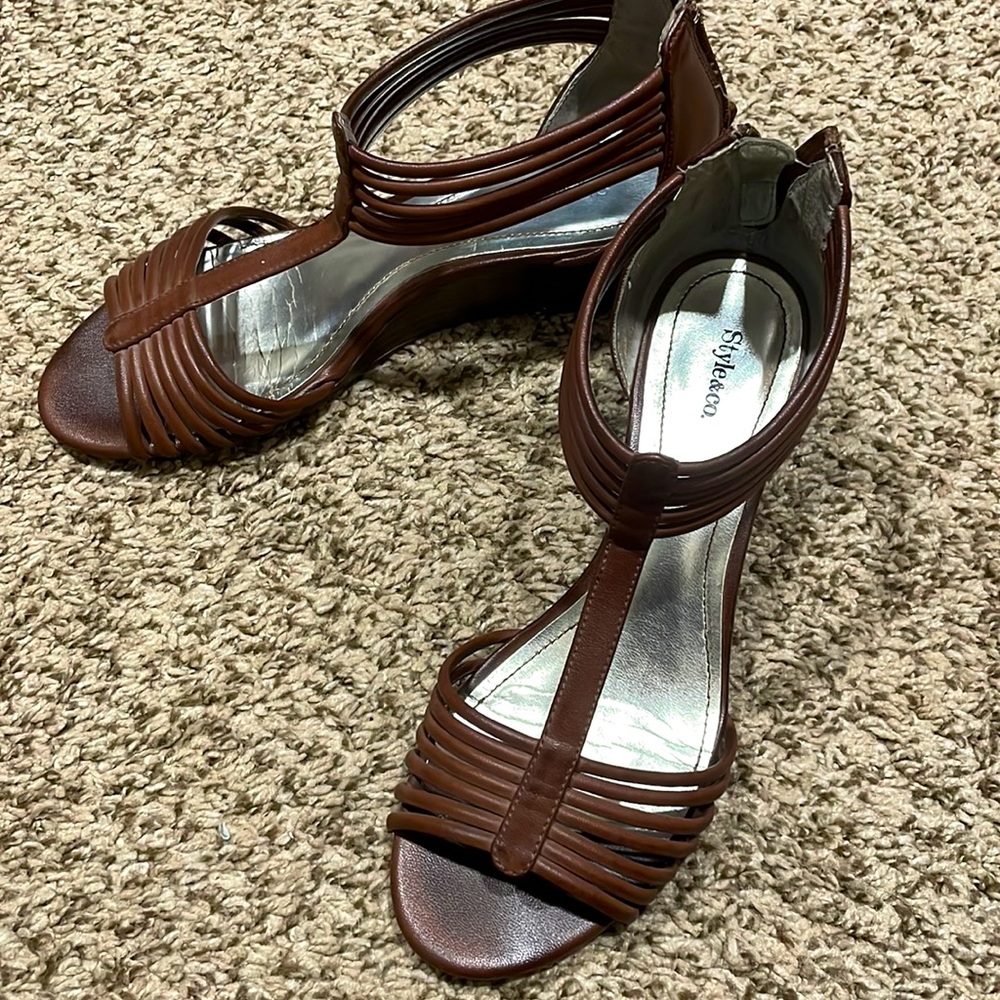 Style & co strappy wedge sandal